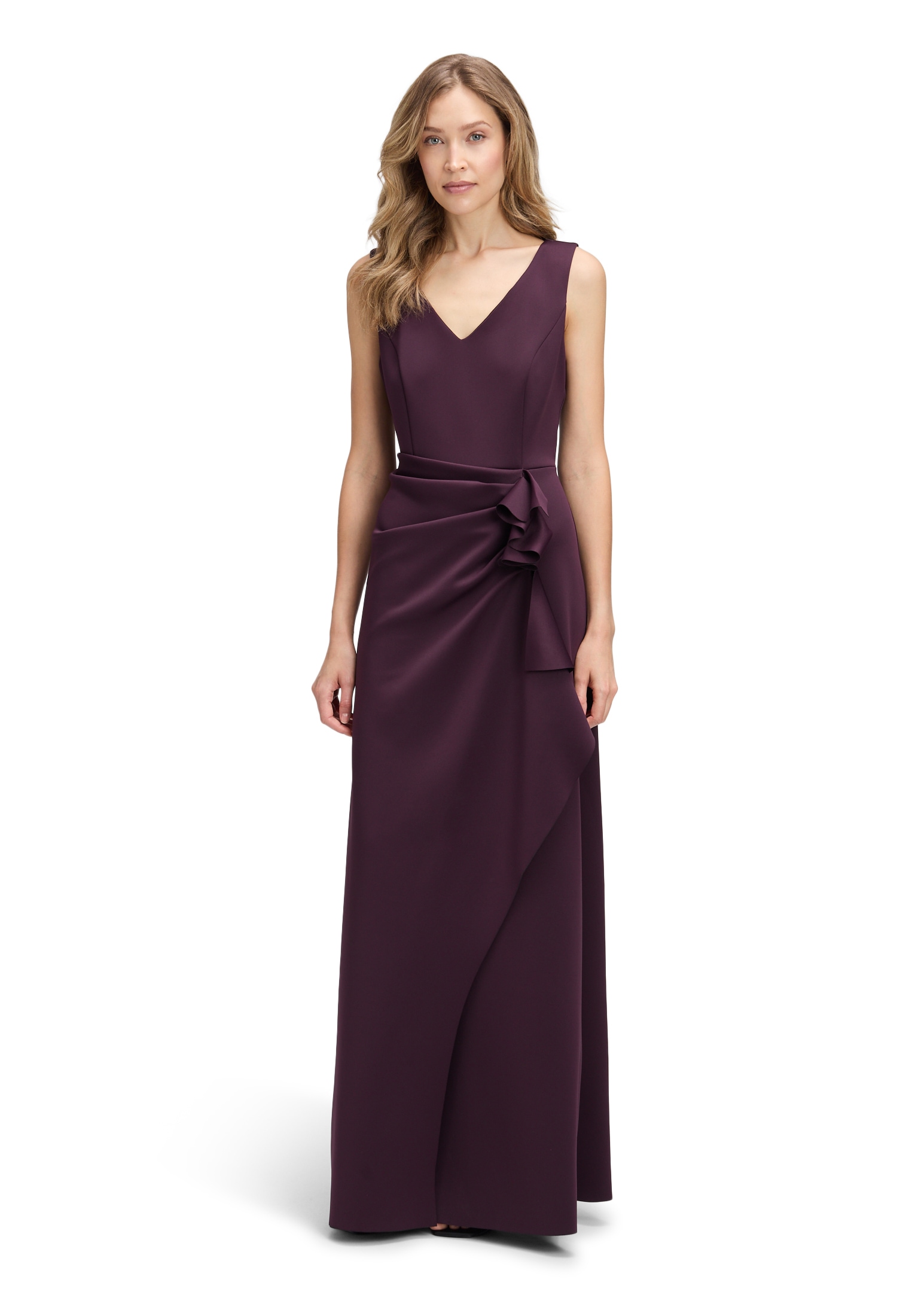 Abendkleid VERA MONT "Damen Abendkleid mit Volant", Damen, Gr. 46, Normalgrößen, lila (schwarz amethyst), Obermaterial: 95% Polyester, 5% Elasthan. Futter: 100% Polyester., figurumspielend lang, V-Ausschnitt, Kleider Image