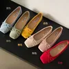 Frau Casual Quadratischen Kopf Bogen Wohnungen Flock Mocasines Ballerina Kirche Wohnungen Weibliche Wildleder Elegante Weiche Sohle Frauen Schuhe