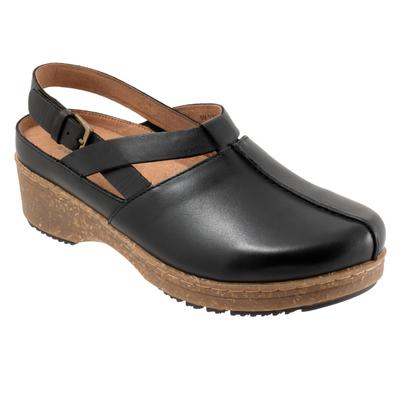 Wide Width Women's Arica Clog by SoftWalk in Black (Size 6 W)