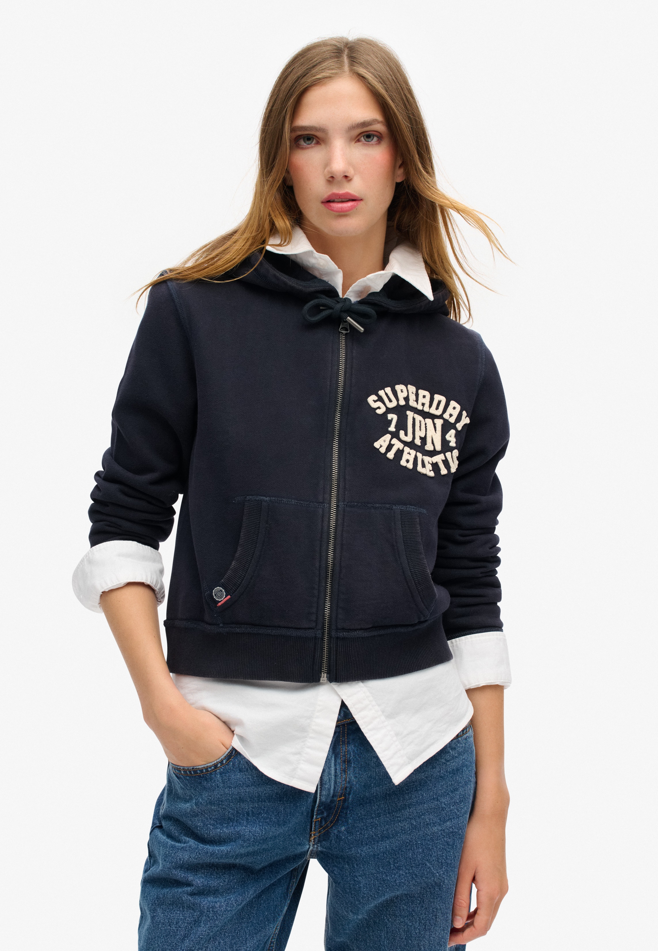 Kapuzensweatjacke SUPERDRY "ATHLETIC RELAXED CROP ZIPHOOD", Damen, Gr. M, blau (eclipse navy), Sweatware, Obermaterial: 100% Baumwolle, bedruckt, casual, relaxed fit kurz, Rippbündchen, Sweatjacken