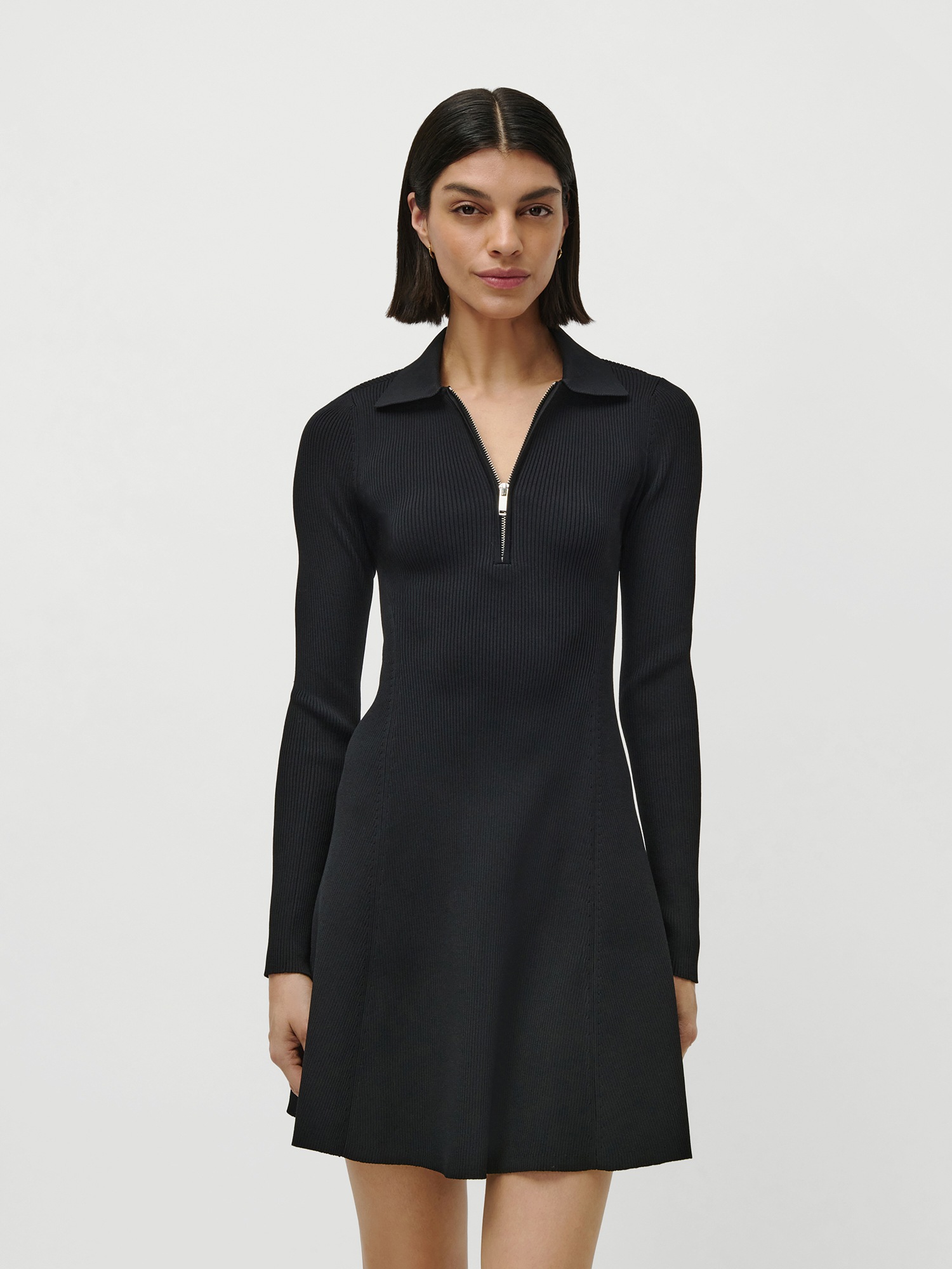Strickkleid LEGER "Marou, LeGer by Lena Gercke", Damen, Gr. 40, N-Gr, schwarz, Strick, Obermaterial: 100% Polyester, unifarben, regular fit ca. Mitte Oberschenkel, Rundhals, eingesetzt gerader Abschluss, Kleider, Regular fit mit Rundhalsausschnitt Image
