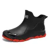 Lässige Sportschuhe für Herren, große, atmungsaktive Koch-Herrenschuhe, Outdoor-Regenstiefel, wasserdichte und rutschfeste Regenstiefel