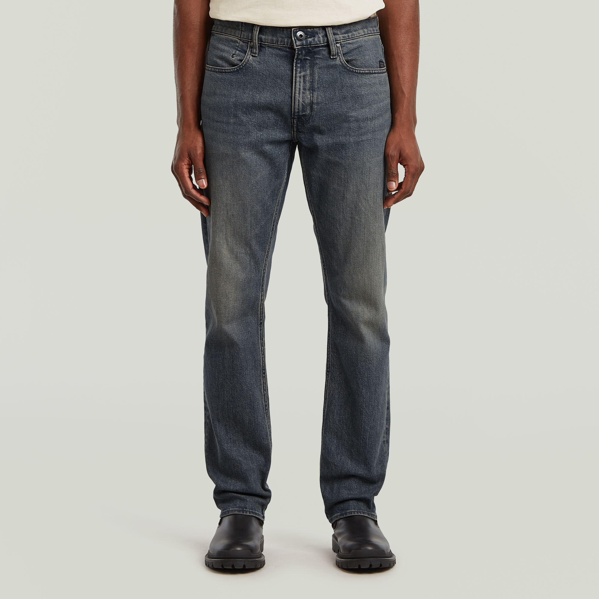 Straight-Jeans G-STAR "Mosa Straight", Herren, Gr. 36, Länge 32, beige (antic sand blast), Denim/Jeans, Obermaterial: 99% Baumwolle, 1% Elasthan, straight fit normal, Jeans Straight-Jeans, mit hellen Nähten