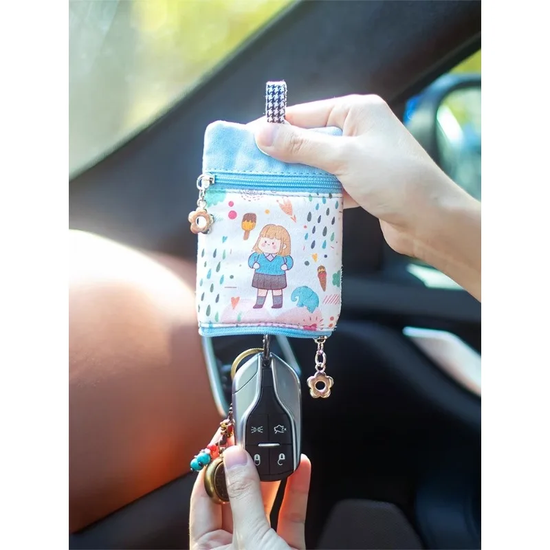 Herausziehbare Mini-Schlüsseltasche für süße Autos, Kartenpaket, multifunktionale Wechselschlüsseltasche Image