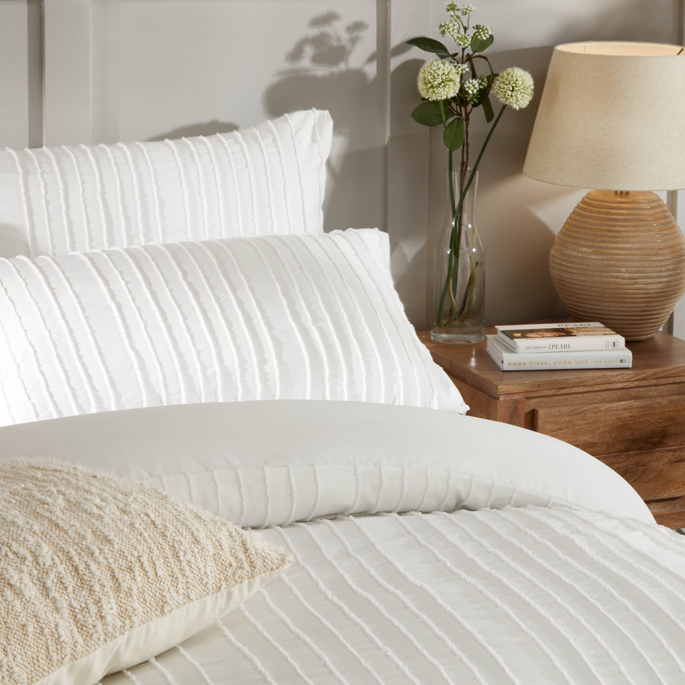 Duvet Day Harrison Stripe Tufted Soft Touch Cover Set, Double, White - Size Single | Duvet Day Sale | Discount Designer Brands