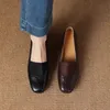 ​ ​ 2025, Retro-Loafer-Damenschuhe – bequeme flache Schuhe mit quadratischer Zehenpartie für den Pendelverkehr, Slip-Ons mit niedrigem Absatz, passend zu Kleidern und Hosen ​