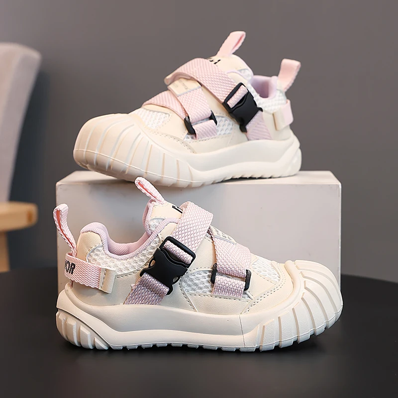 Neue leichte Herbst-Sportschuhe für Kinder, atmungsaktiv und bequem, weiche Laufschuhe, klassische, vielseitige Freizeitschuhe