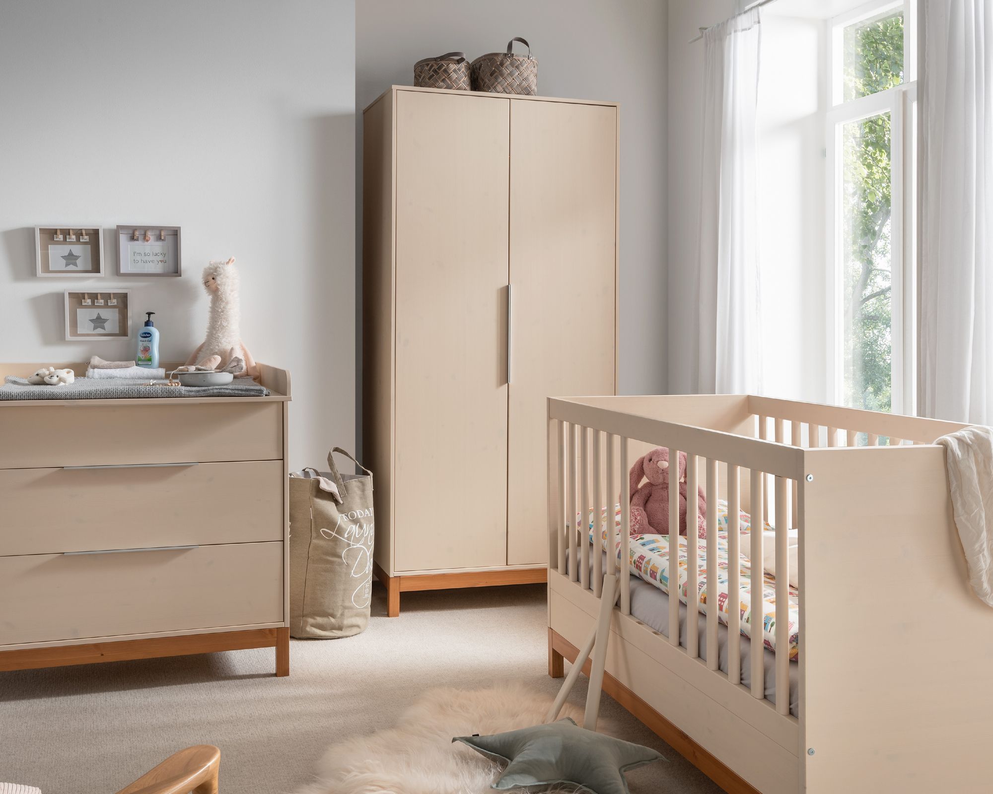 INFANSKIDS »Lina« Kleiderschrank Image
