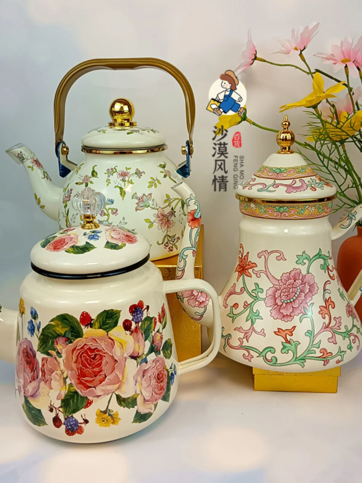 Emaille-Milch-Teekessel im ethnischen Stil, kochendes Wasser, Öl- und Essigkessel, Kaffeekessel, Herstellung von Tee, Emaille-Blumen-Teekessel Image