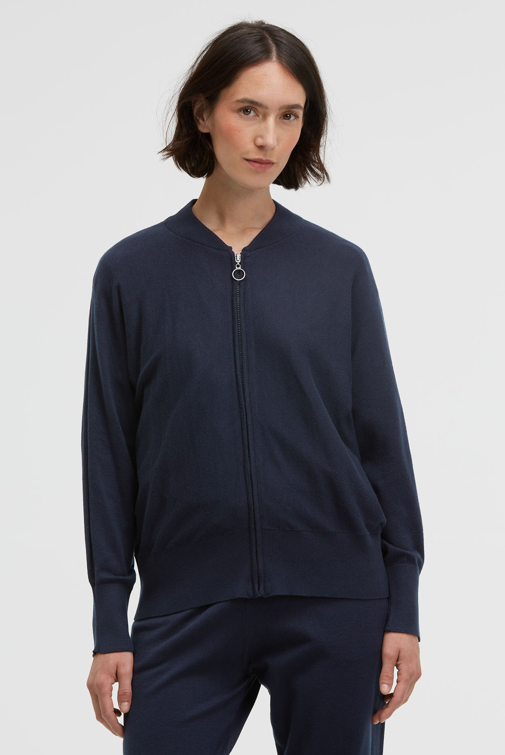 Strickjacke SENSES.THE LABEL, Damen, Gr. M/L, blau, Material: 52% Viskose, 26% Polyester, 22% Polyamid, unifarben, relaxed fit normal, Fledermausärmel Rippbündchen, Strickjacken Strickjacke, mit Blousonkragen und Fledermausärmeln