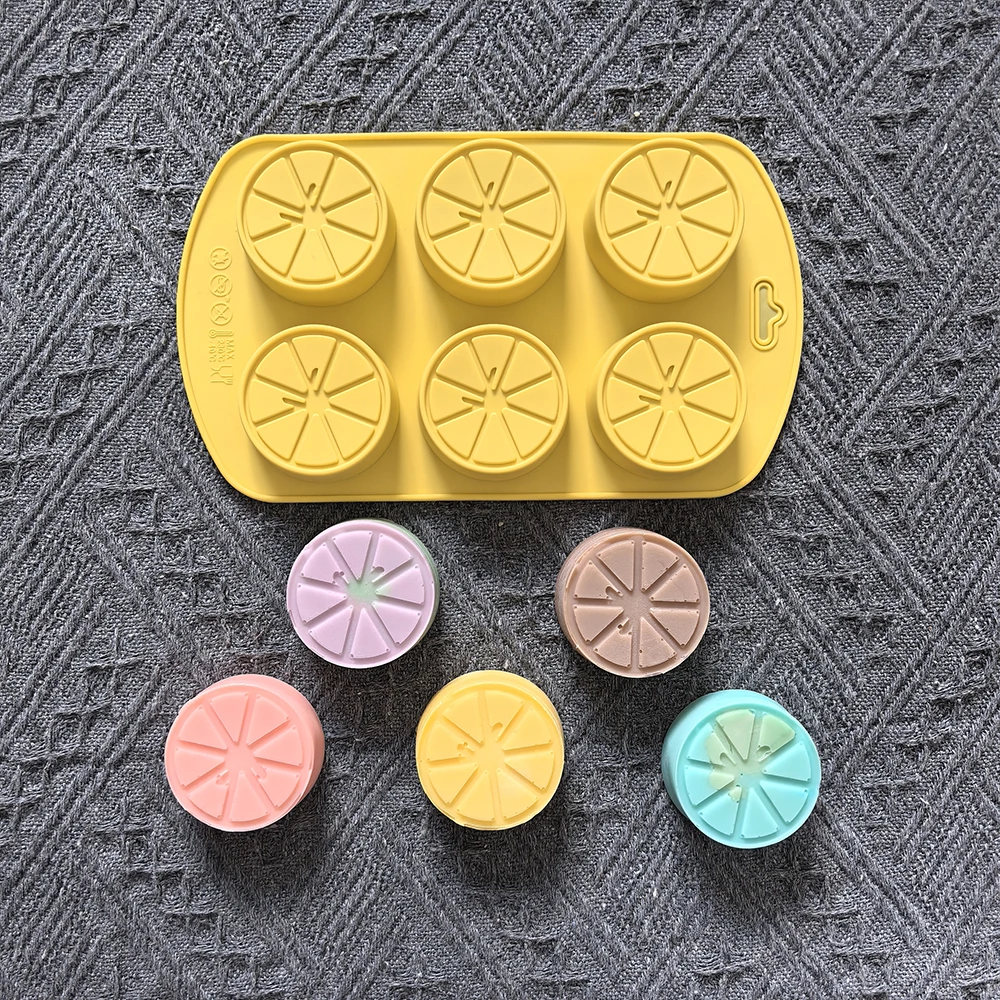 1 Stück zitronenförmige Silikonform mit 6 Mulden, verwendet für Schokolade, Desserts, Kekse, DIY-Backformen mit Antihaftbeschichtung Image