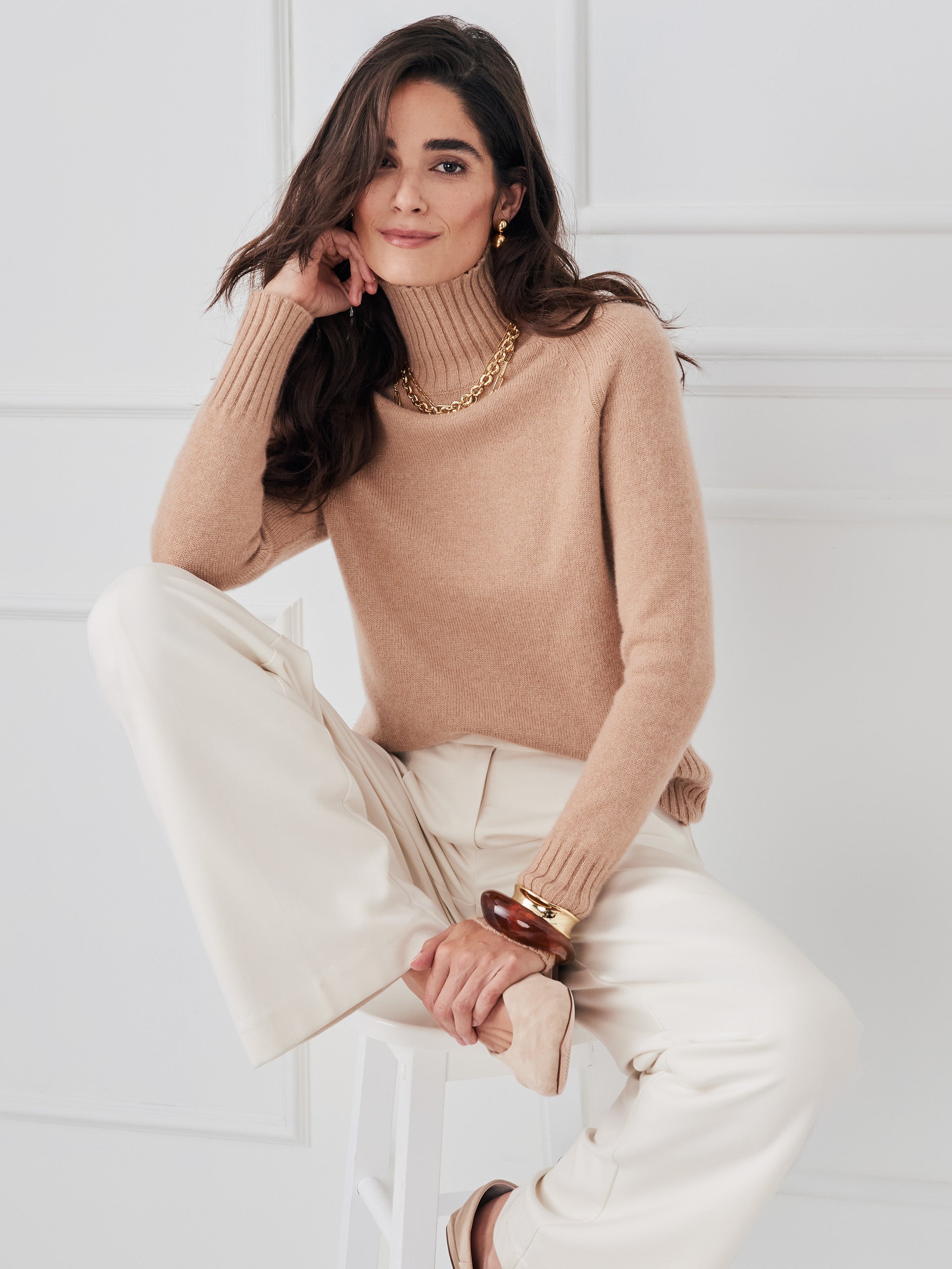 J.McLaughlin Women's Isla Cashmere Turtleneck Top Teak, Size XS