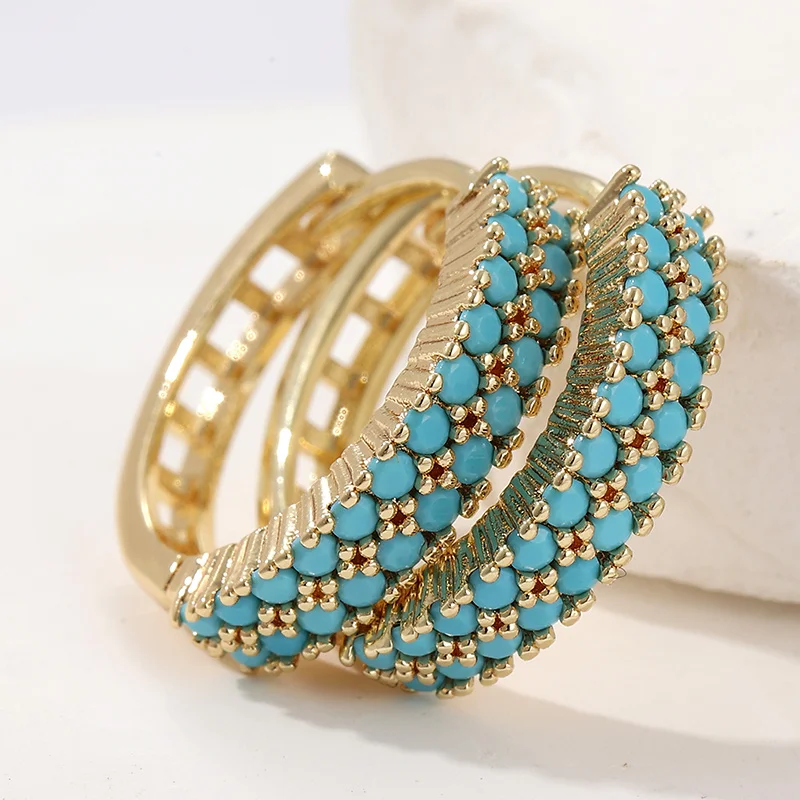 Exquisite und elegante zweireihige Retro-Ohrringe aus synthetischem Türkis, klassischer Damenschmuck, Urlaubsschmuck-Accessoires