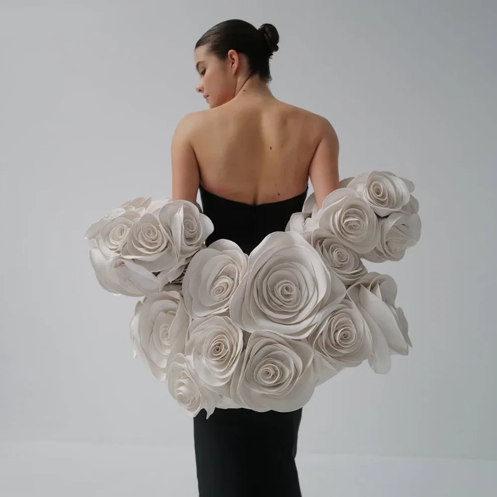 Roter Teppich-Umhang, volumetrisches Blumen-Hochzeitsumhang, 3D-Rosenblumen, Brautverpackungen, Couture, abnehmbarer Umhang, Schal, Uhr, Fotoshooting, individuell Image