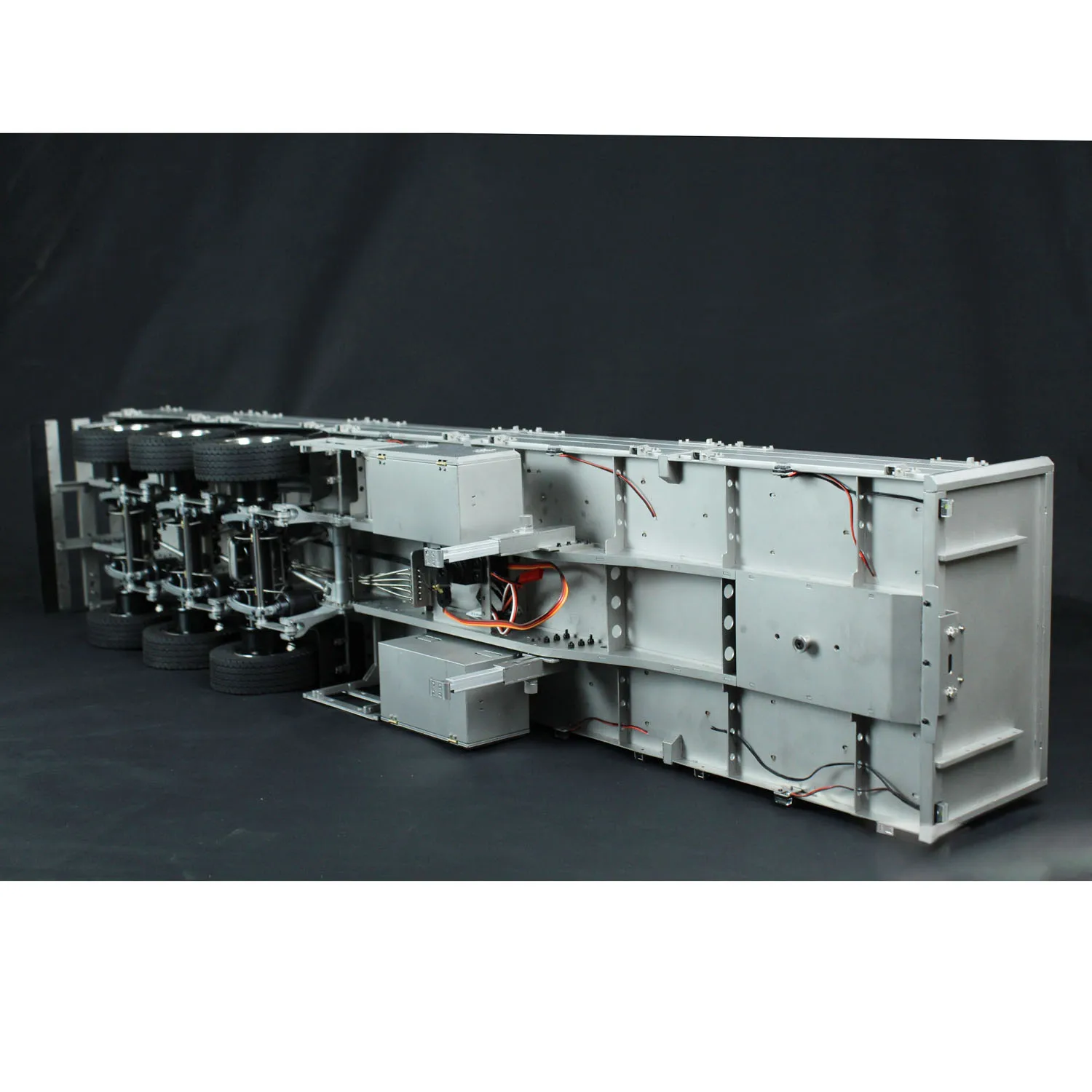 3-Achsen RC 1/14 Maßstab Metall Halbaanhänger Modell unbemalt montiert für ferngesteuerte Traktor LKW Auto DIY RC Spielzeug TH23784