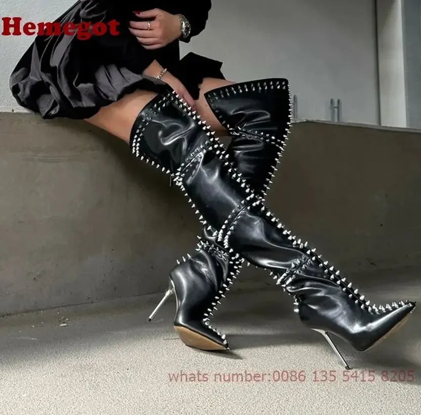 Silber-Nieten-Stiletto-Oberschenkelhohe Stiefel mit spitzer Zehenpartie, lange Damenstiefel mit Reißverschluss hinten, schwarz, glänzend, luxuriöse Gladiator-Schuhe, warm