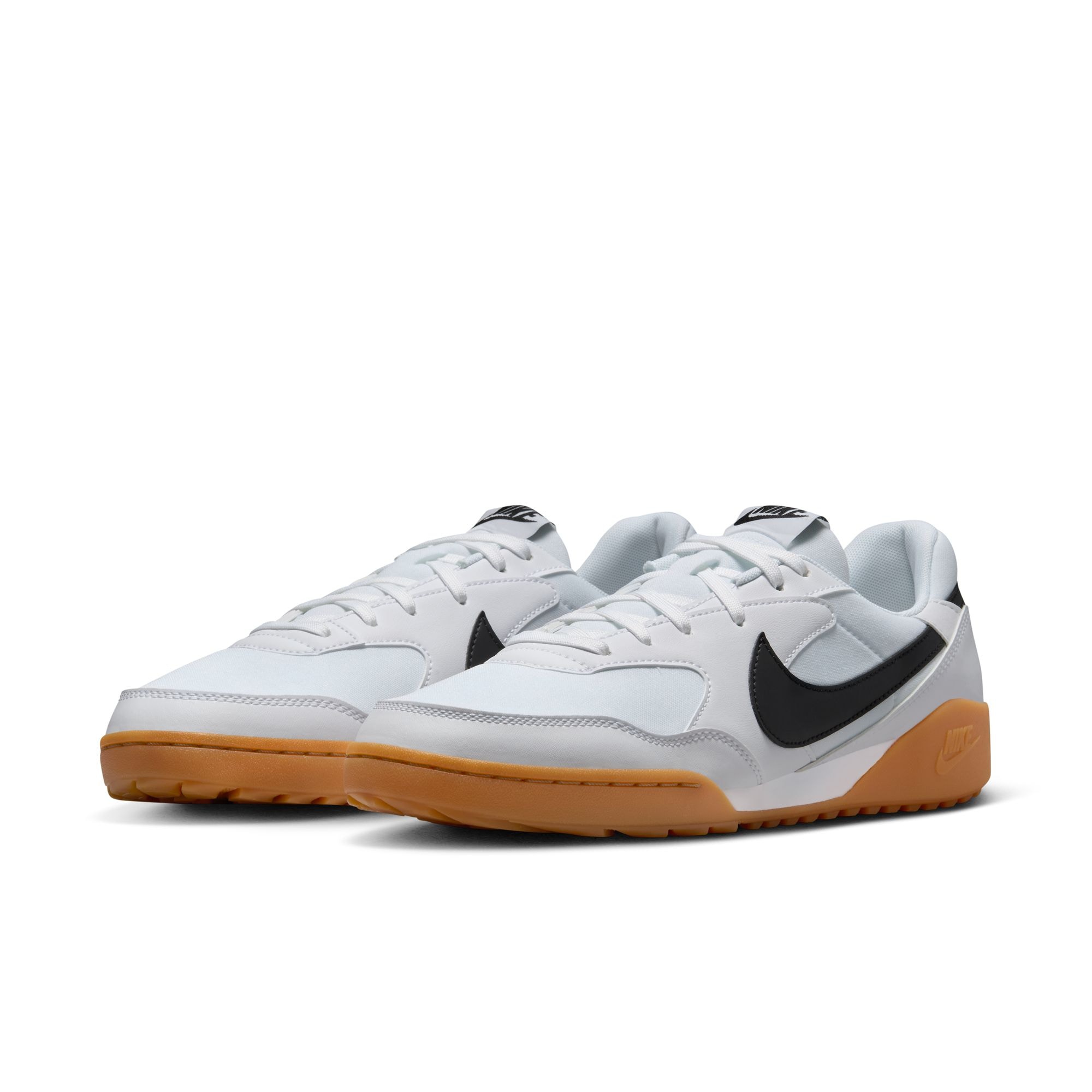 Sneaker NIKE SPORTSWEAR "TERRA MANTA", Gr. 44,5, weiß, schwarz, gum light braun, Synthetik, Textil, Schuhe