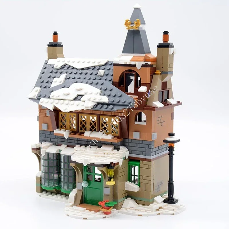 691PCS Winter Dorf Altes Inn MOC Kreative street view Modell Benutzerdefinierte Puzzles Architektur DIY Bildung Montage Modell Spielzeug Gif Image