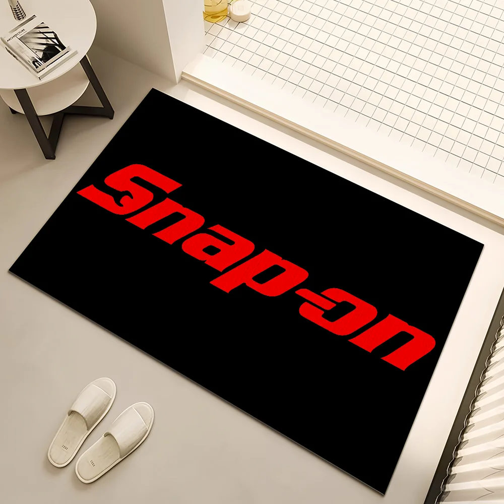 Brand S-snap on tools logo small carpet For House Bedroom Decoration Kitchen Bath Super Absorbent Rug Carpet Foot Non-slip