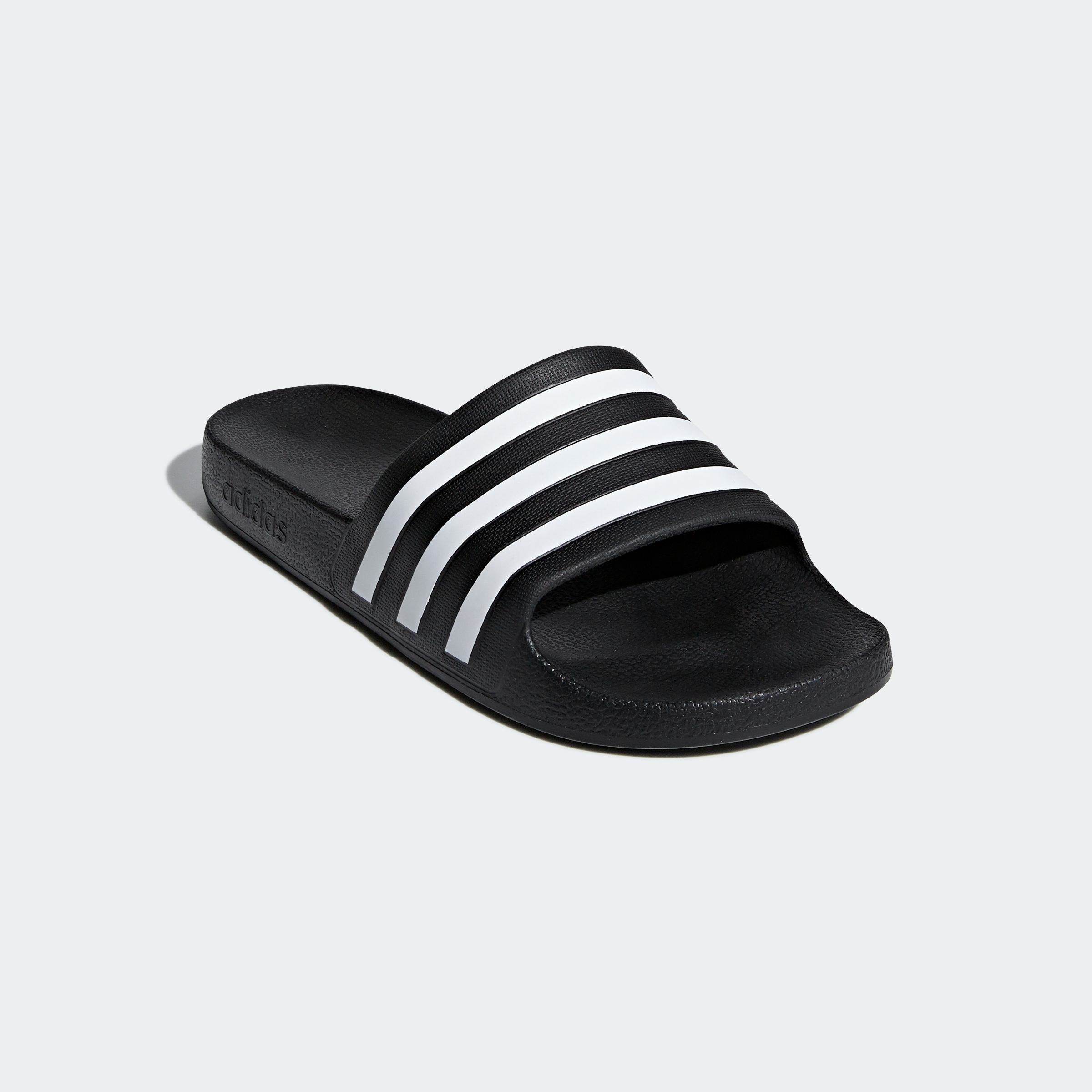 Badesandale ADIDAS SPORTSWEAR "AQUA ADILETTE", Gr. 44,5, schwarz-weiß (core schwarz, cloud weiß, core schwarz), Synthetik, Schuhe, Topseller