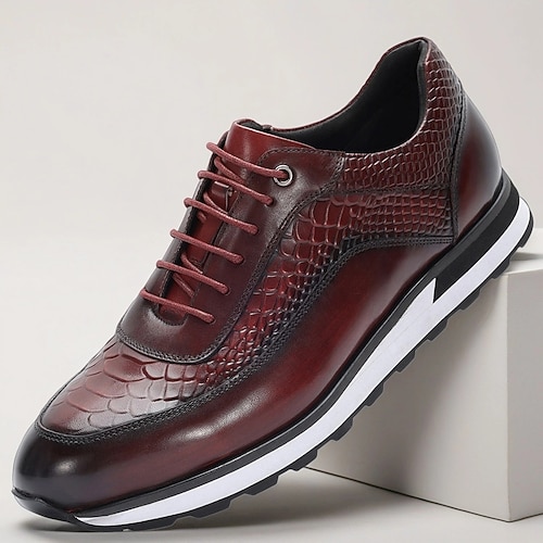 Burgunderrote Herren-Sneaker aus echtem Leder mit Krokodilprägung, runder Spitze und Kontrastnähten, elegante Luxusschuhe für Partys und Business-Events Image