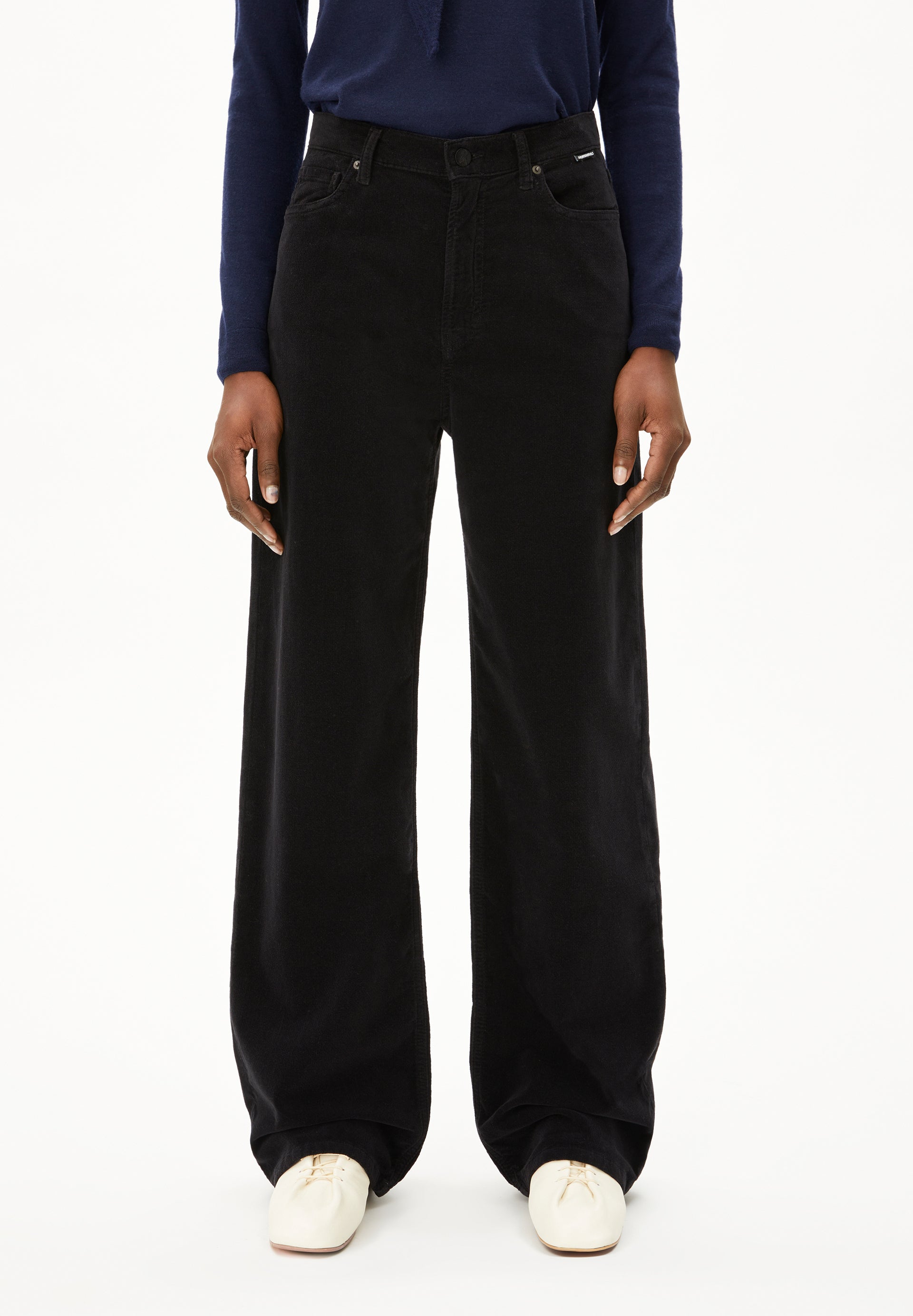 ENIJAA VELVET | Webhose aus Bio-Baumwoll Mix - schwarz (32-32) Image