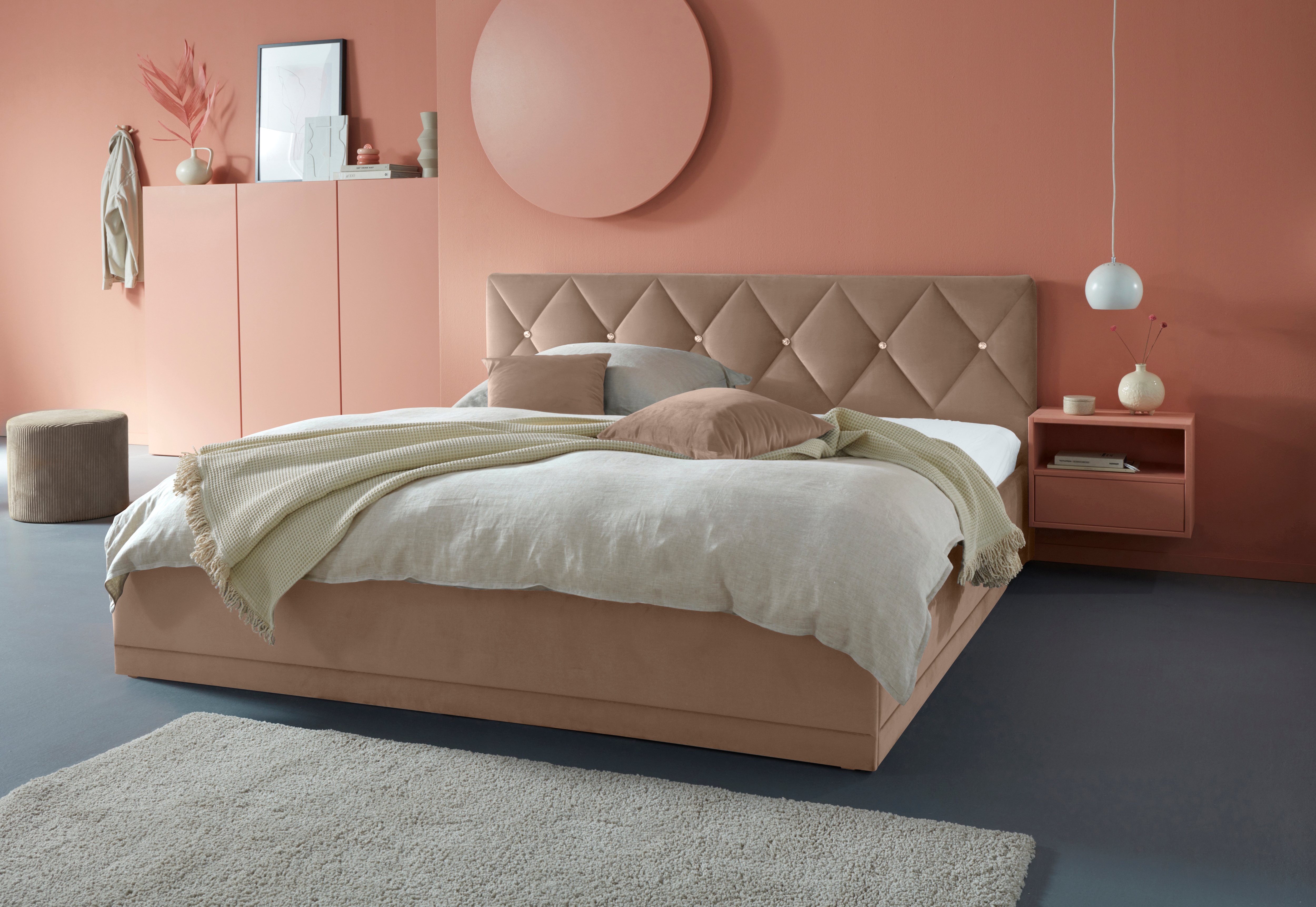 Polsterbett "Adamas", beige, L:210cm, Bezug: 100% Polyester, Polsterung: Polsterwatte, Material Gestell: gepolsterter Holzwerkstoff, WESTFALIA SCHLAFKOMFORT, Betten, auch mit Bettkasten, Knopfheftung mit Strasssteinen Image