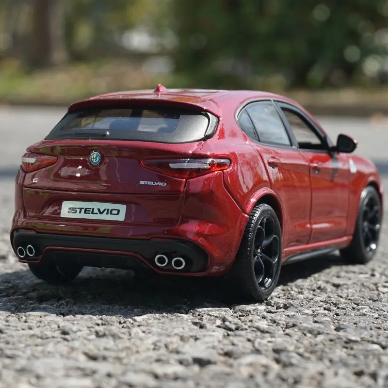 Bburago 1:24 Alfa Romeo Stelvio SUV Legierung Automodell Druckguss Metall Spielzeug Geländewagen Automodell Simulation Sammlung Kinder Geschenk Image