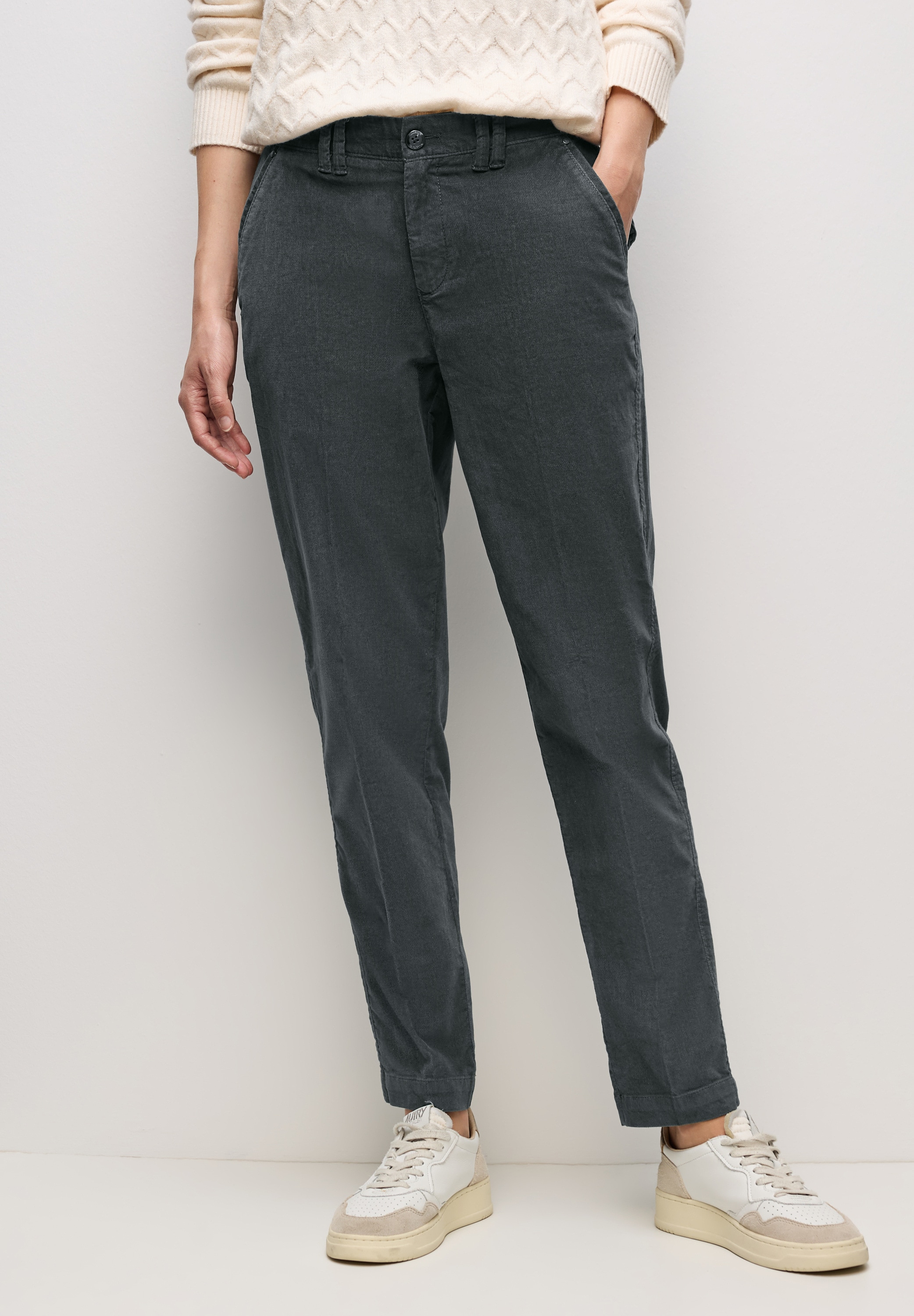 Chinohose STREET ONE, Damen, Gr. 34, Länge 30, balsam grün, 98% Baumwolle, 2% Elasthan, unifarben, comfort fit lang, Hosen, mit Elastikbund Image
