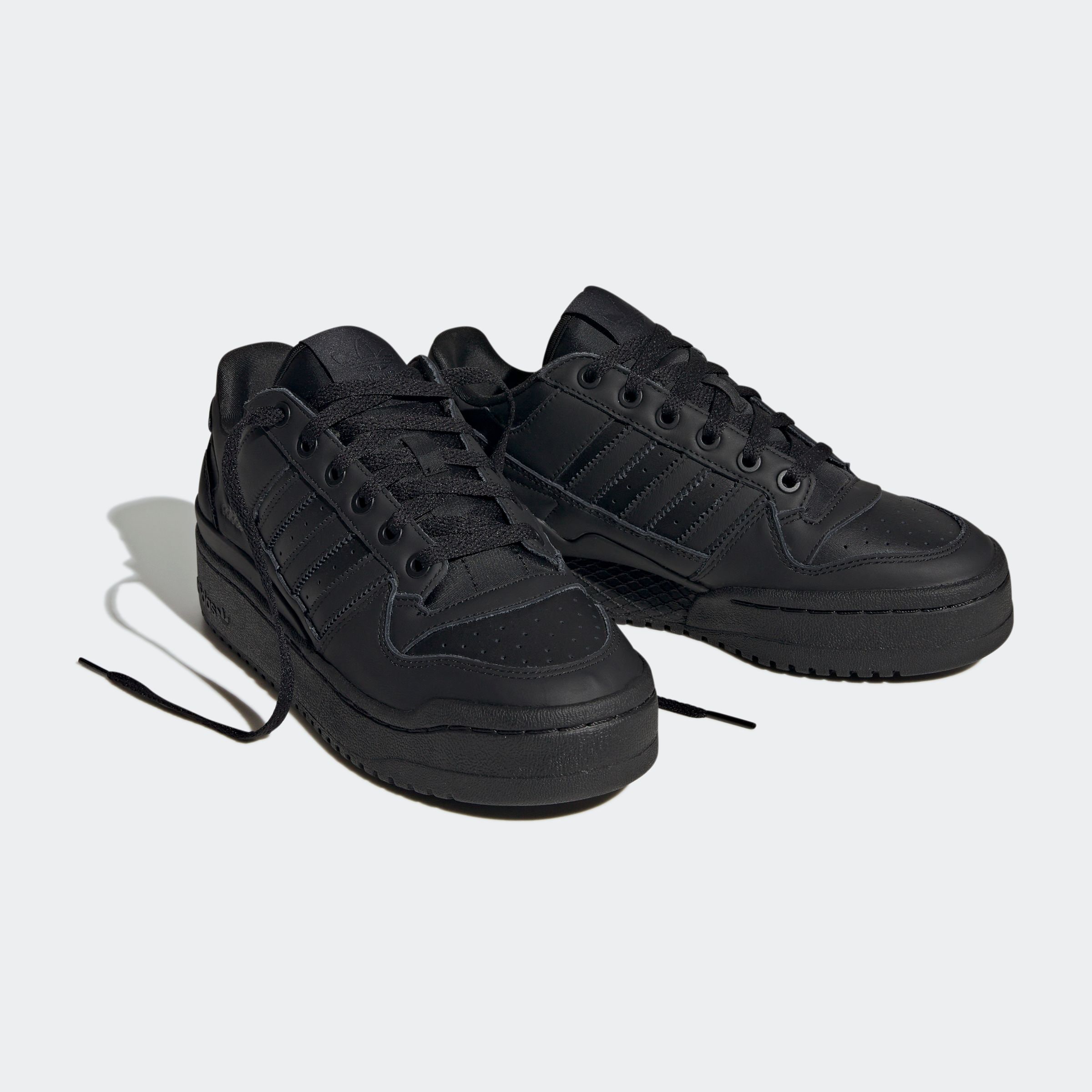 Sneaker ADIDAS ORIGINALS "FORUM BOLD STRIPES", Gr. 43, core schwarz, core schwarz, cloud weiß, Leder, Polyurethan, Schuhe Image