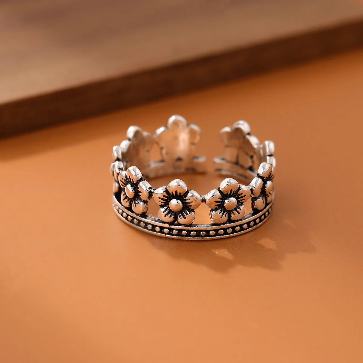 Neue Exquisite Retro 925 Sterling Silber Schmuck Corolla Weibliche Weihnachten Geschenk Krone Blume Persönlichkeit Öffnung Ringe R234 Image