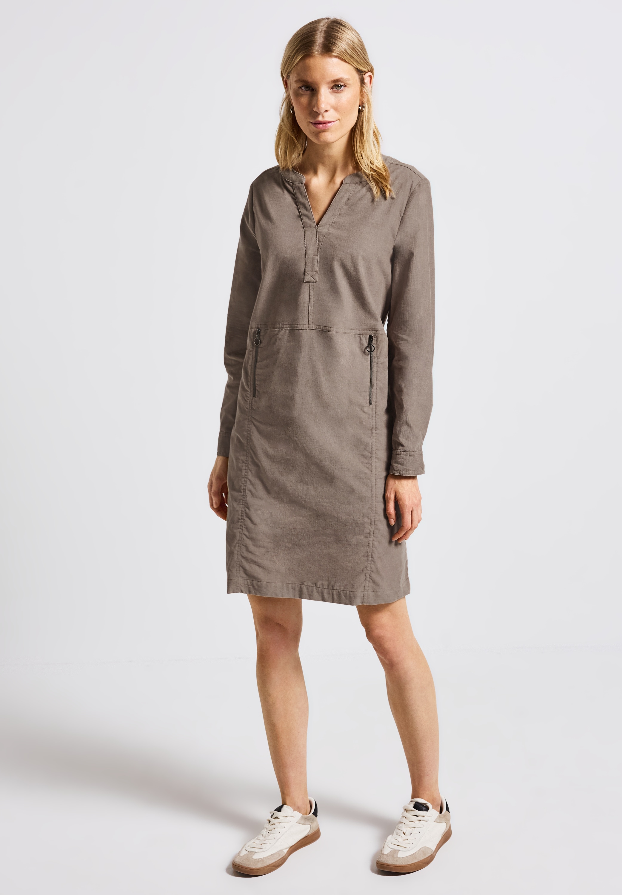 Sommerkleid STREET ONE, Damen, Gr. 34, EURO-Größen, braun (bark braun), Web, 100% Baumwolle, unifarben, normal knielang, V-Ausschnitt, Umschlagsaum, Kleider Sommerkleid, in Unifarbe