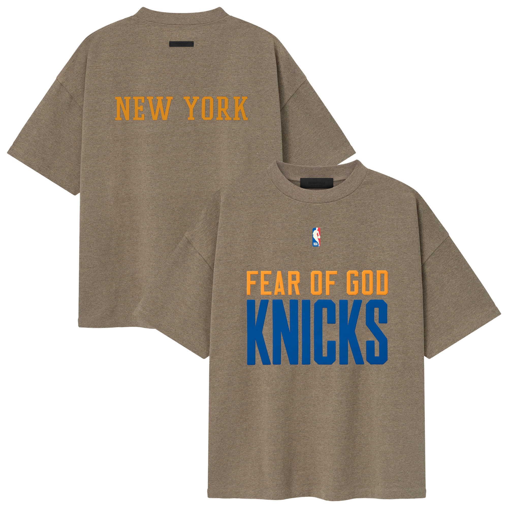 New York Knicks NBA x Fear Of God Essentials Jogginghose mit lockerer Passform – Unisex Image