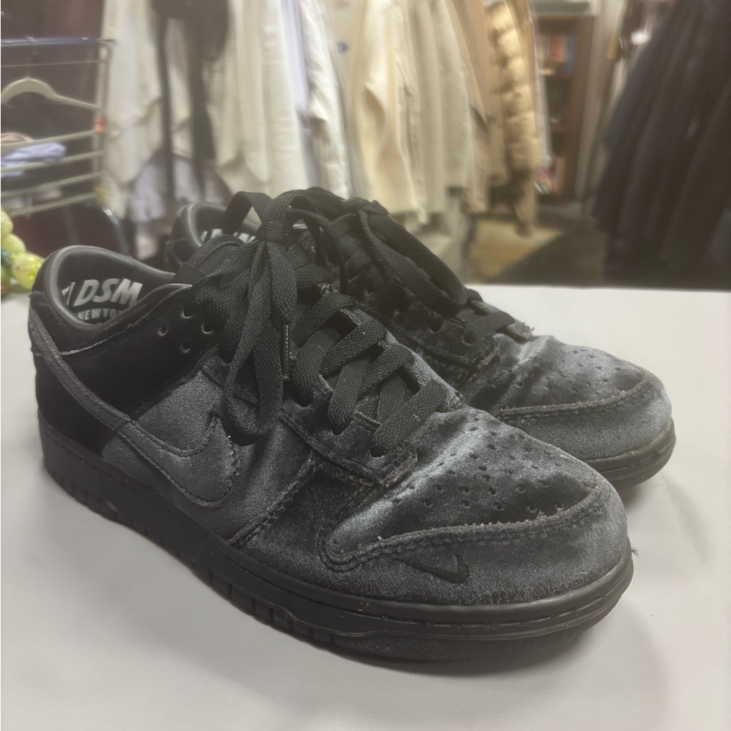 Nike Shoes | Dover Street Market X Nike Dunk Low Black Velvet Nike Black Athletic Shoes | Color: Black | Size: 6