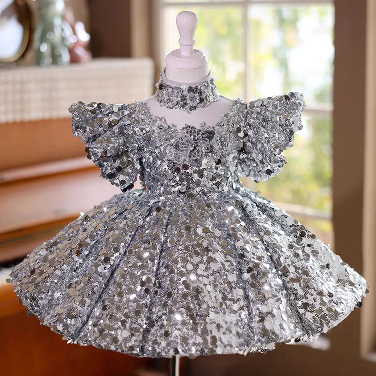 Dreamy Vow J828 Gorgeous Applique Sequined Girl Dress With Neck Gait Pearl Eid al-Fitr Wedding Birthday Holiday Party Ball Gown