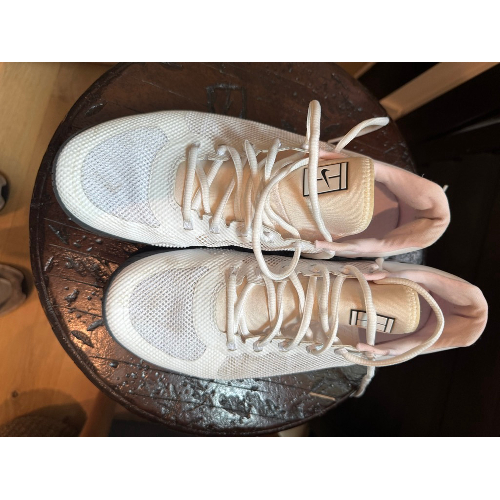 Nike Shoes | Women's Nike Tennis Shoes Size 11 White/Pink | Color: Pink/White | Size: 11