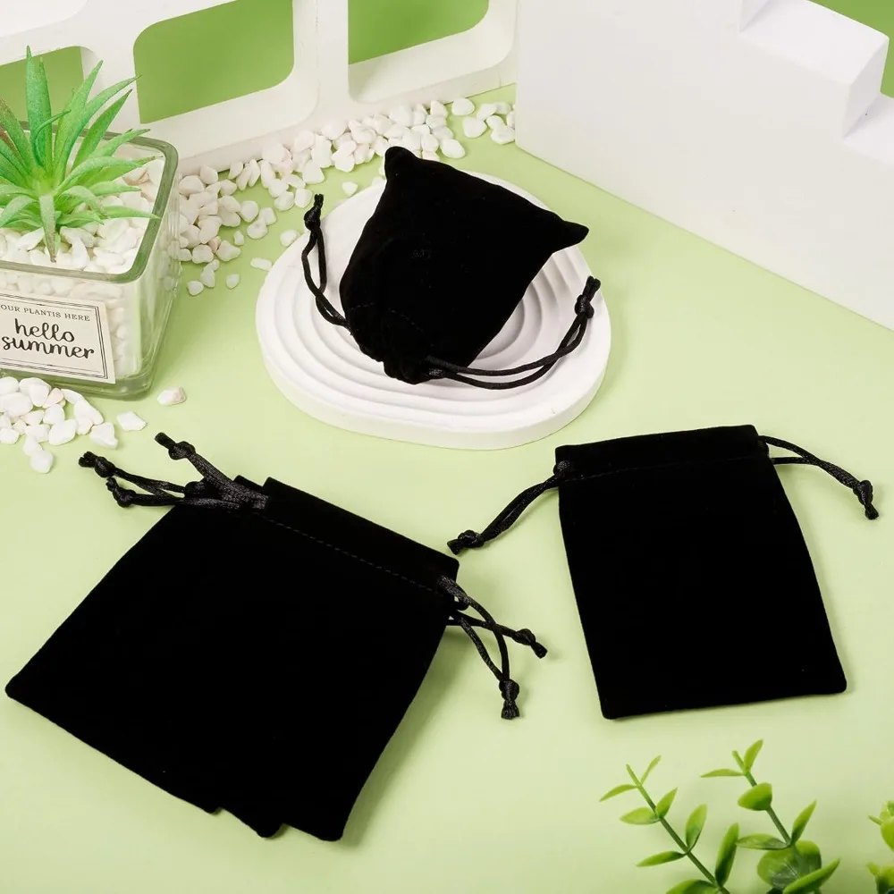 10 Stück 7 x 9/9 x 12 cm schwarze Kordelzugtasche, verwendet für Geschenktüten, Aufbewahrung, Valentinstag, Halloween, Weihnachten, Thanksgiving-Geschenke Image