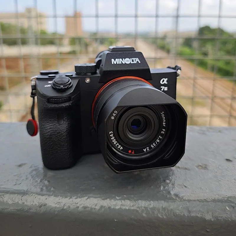 Bayonet Metal Square Lens Hood Come With Free Metal CAP for Sony Carl Zeiss Sonnar FE 35mm F2.8 ZA (SEL 35F28Z) FE 2.8/35 Image
