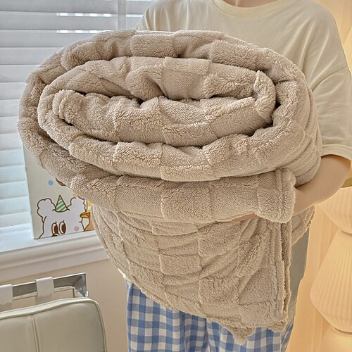 weiche Taft-Fleecedecke, dicker, warmer Überwurf aus Milchsamt für Sofa, Bett oder Nickerchen im Büro, einfarbige Plüschdecke für alle Jahreszeiten Image