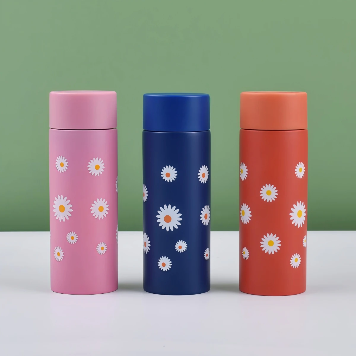 120 ml tragbare Mini-Taschenbecher 304 Edelstahl Thermo-Wasserflasche Thermoskanne Kaffeeflasche Isolierflaschen halten kalt und heiß Image