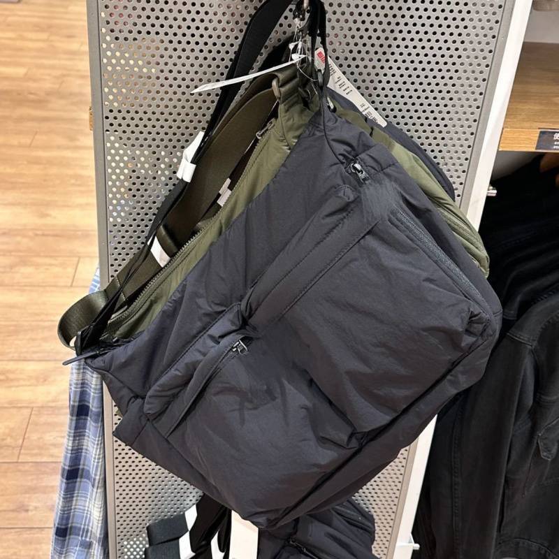 Large Capacity Laptop Bag, Top Quality Thickened, Multi Pocket Sports Bag, Single Shoulder Bag, Casual Messenger Bag army Green