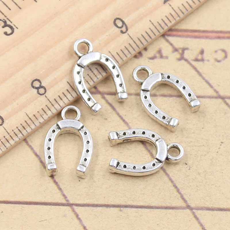 Charms Lucky Horseshoe Good Luck Talisman Pendants Tibetan Silver Color Antique Jewelry Making DIY Handmade Craft Charms Lucky Horseshoe Good Luck Talisman Pendants Tibetan Silver Color Antique Jewelry Making DIY Handmade Craft