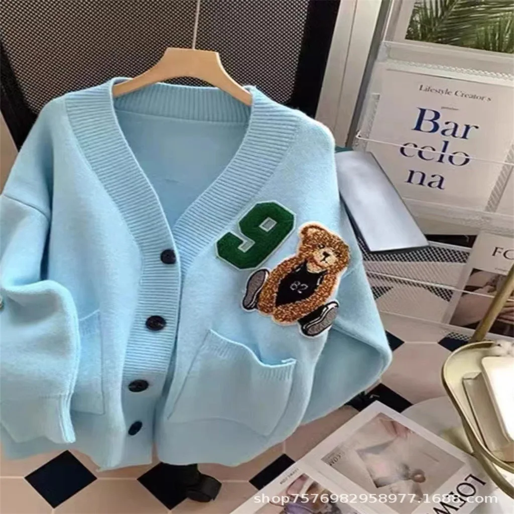 Women's Fashion, Soft Cozy Short Knitted Sweater Cardigan, Slimming White Outerwear, Enhancing Sensation Women's Fashion, Soft Cozy Short Knitted Sweater Cardigan, Slimming White Outerwear, Enhancing Sensation