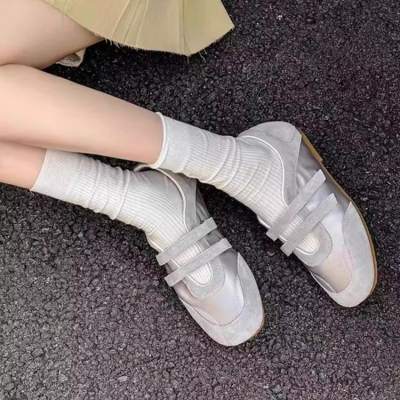 Womens Silver Gray Lace Up Sneakers, Lightweight Suede & Mesh Comfort Shoes With White Socks For Casual Wear yellow 40
