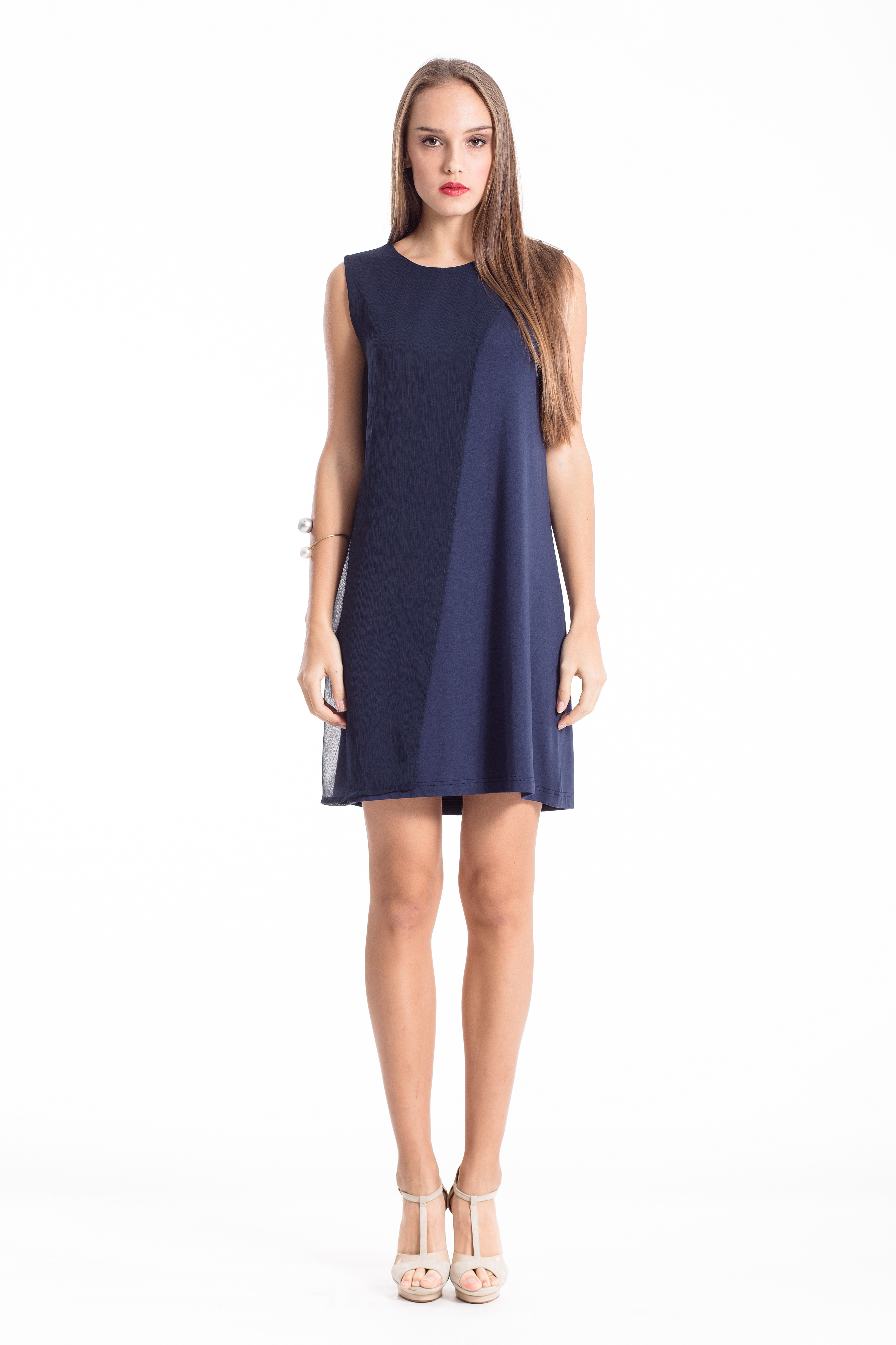 Ärmelloses Kleid mit transparentem Detail Image