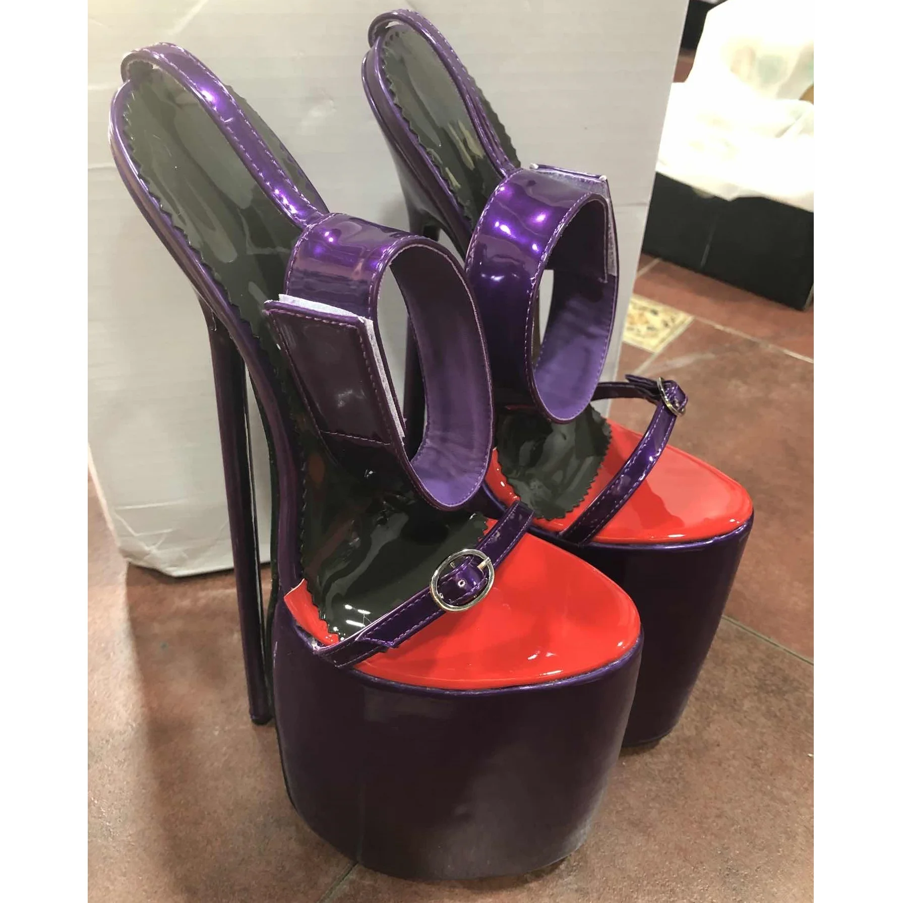 Lila Schnalle Hohl Plattform Sandalen Dünne High Heel Peep Toe Mode Sexy 2025, Sommer Große Größe Frau Schuhe Zapatillas Mujer