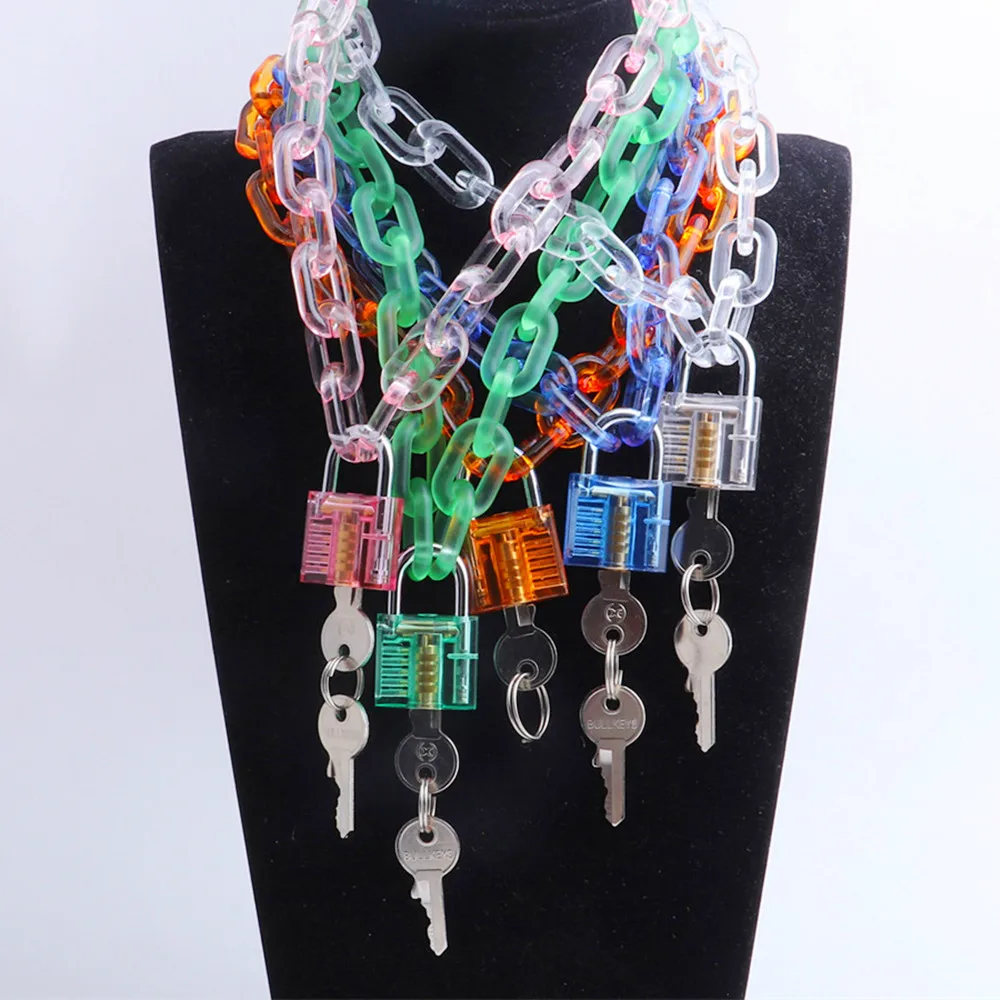 Nuova collana con ciondolo a catena in acrilico punk per donna ragazza rosa trasparente collana a catena lunga discoteca gioielli di moda per feste