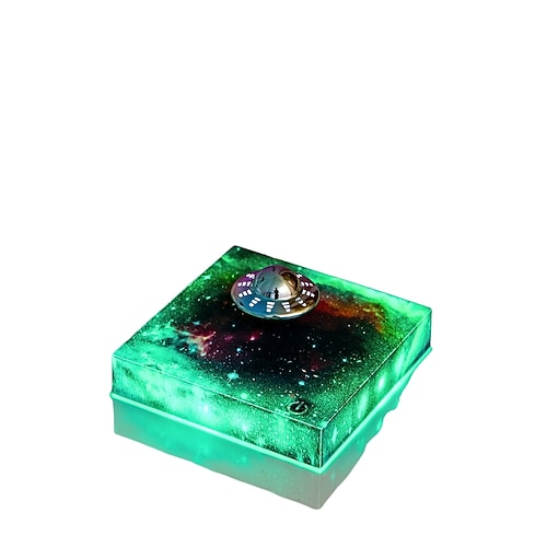 HCNT Schwebende UFO Lampe Magnetische Levitation Dekorative Rotationsluminöse UFO Lampe Kreative schwebende LED Schreibtischlampe geeignet für Raum- und Büroschmuck Valentinstagsgeschenke Image