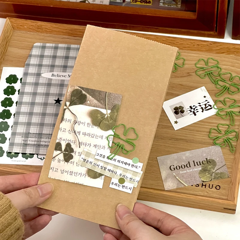 10/20/30 Stück/Set Ästhetische Kleeblatt-Büroklammern, Geschenkset – Ins Style Lucky Charm Journal Neuheit Lesezeichenklammern für Scrapbooking Image