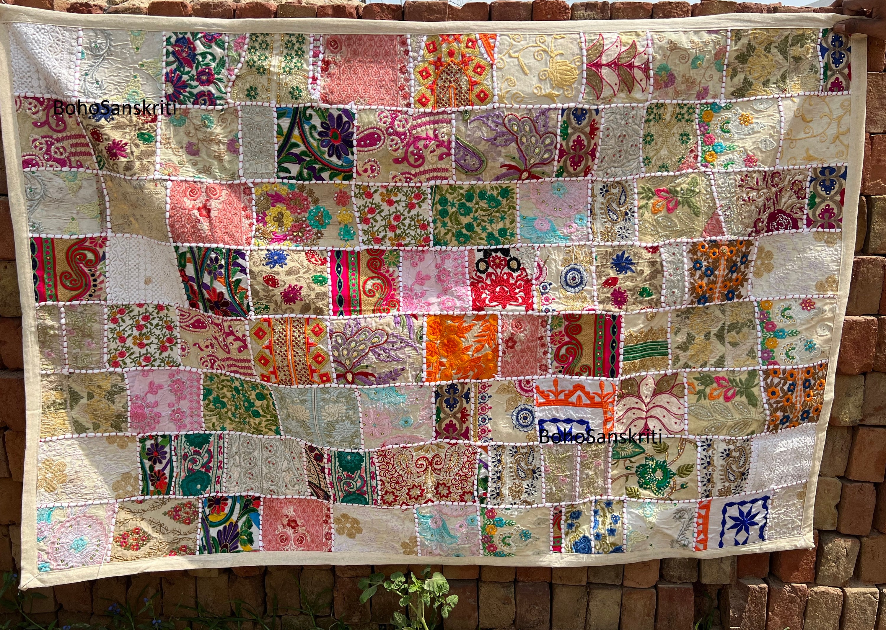 Arazzo patchwork da appendere alla parete, arazzo indiano in cotone, decorazione da parete boho, arazzo per l'arredamento della casa, arazzo indiano v